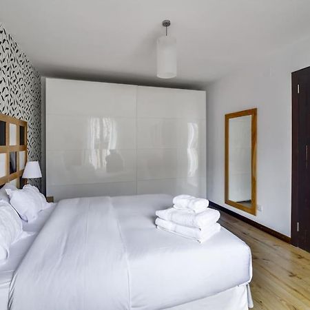 Big Stylish And Modern Apartment In Madrid Centre 外观 照片