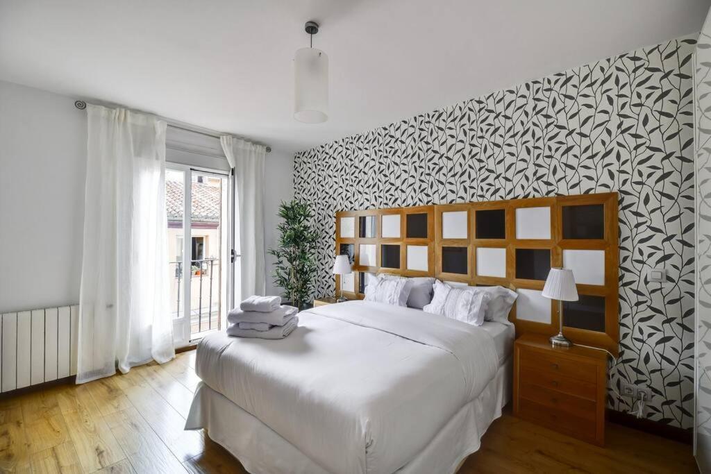 Big Stylish And Modern Apartment In Madrid Centre 外观 照片
