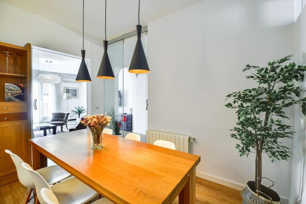 Big Stylish And Modern Apartment In Madrid Centre 外观 照片